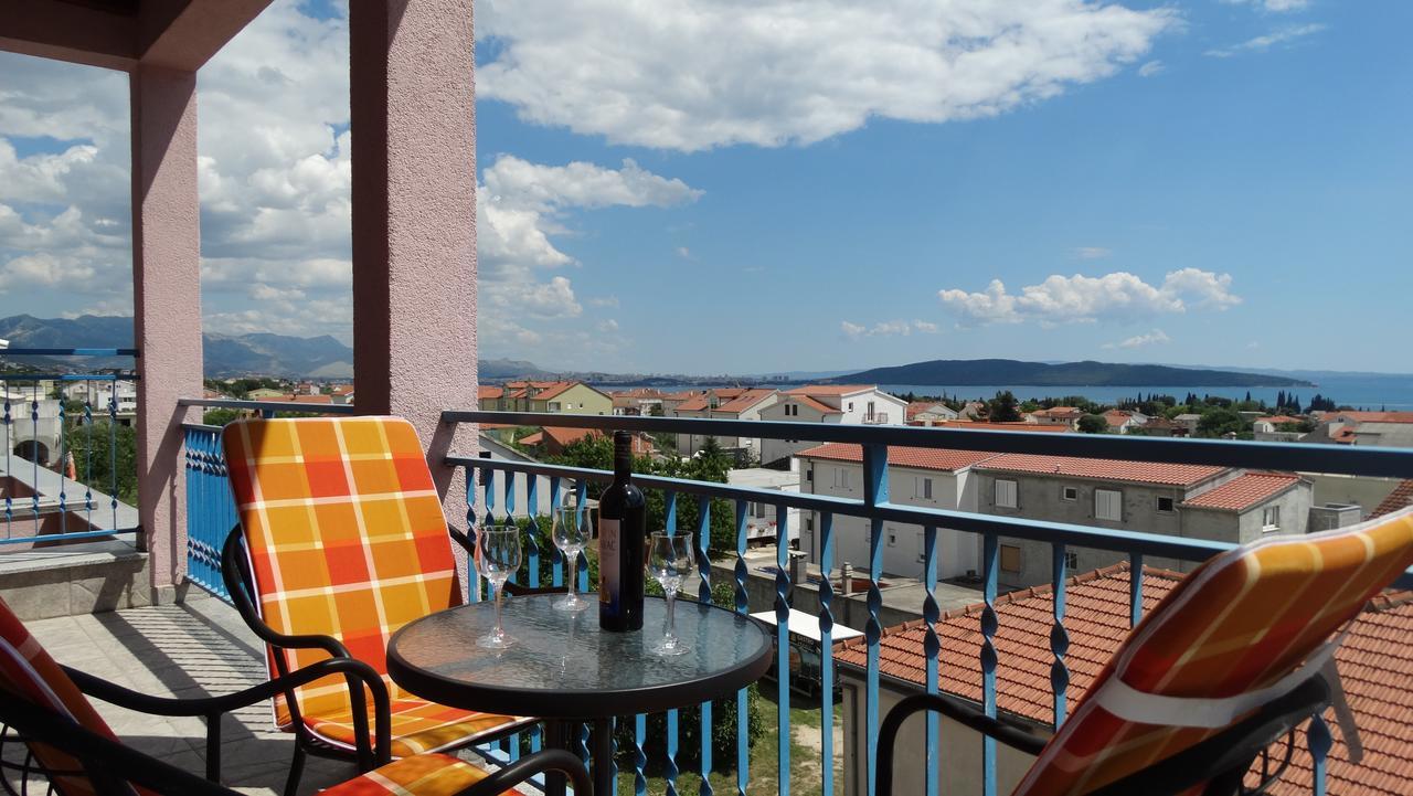Guest House Mamut Kaštela Exterior foto